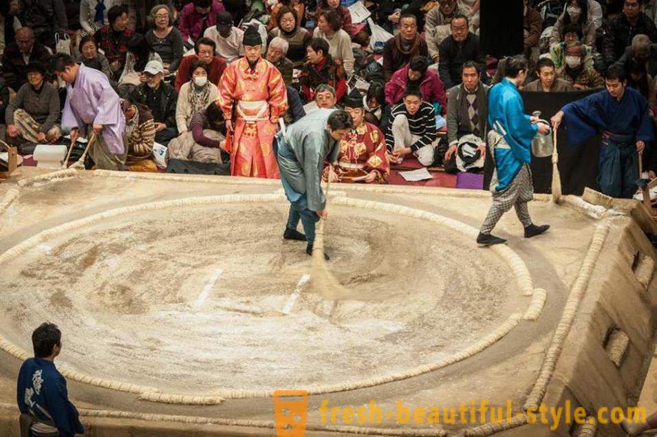 Sumo Πάλη: Ιστορία, κανόνες, τεχνικές και διαθέτει τα πιο ενδιαφέροντα γεγονότα