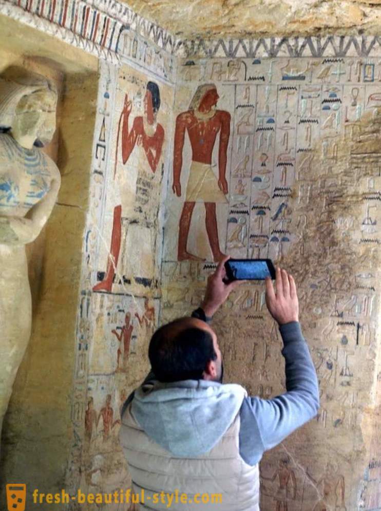 Στην Αίγυπτο, ανακάλυψε τον τάφο ενός ιερέα