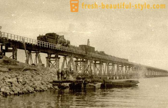Κριμαίας γέφυρα, η οποία κατασκευάστηκε στην ΕΣΣΔ