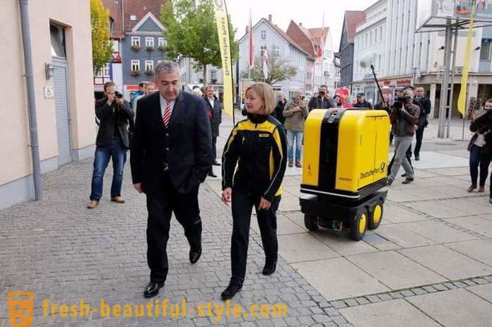 Στη Γερμανία, δημιουργήσαμε ένα ρομπότ-βοηθός ταχυδρόμοι και ταχυμεταφορές