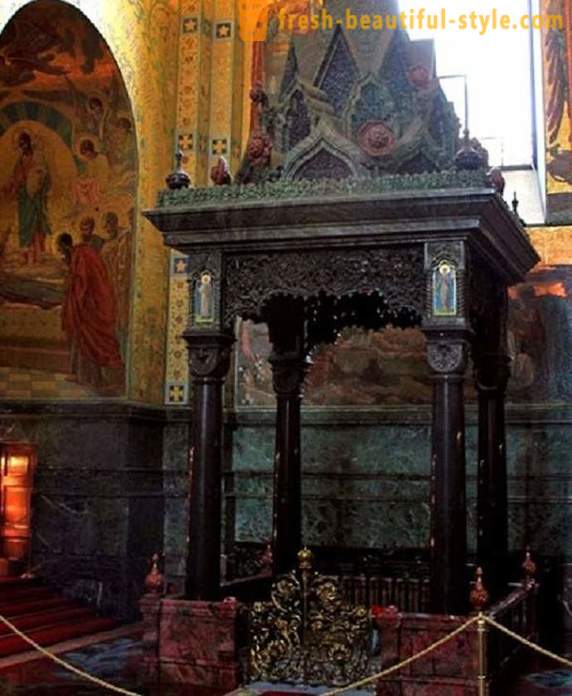 Εκκλησία του Σωτήρος στην χυθεί αίμα: Η ιστορία της κατασκευής και καταπληκτικά γεγονότα