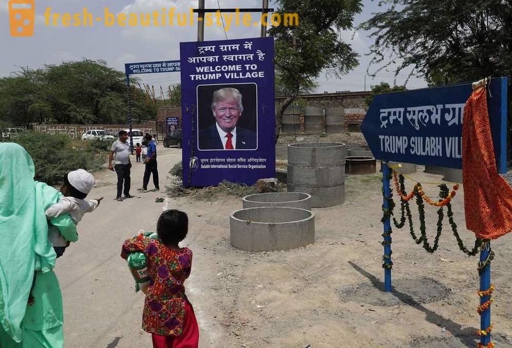 Village είναι το όνομά του από Trump σε αντάλλαγμα για τουαλέτες