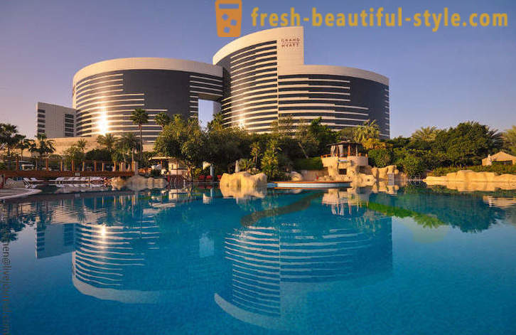Περπατήστε στο πολυτελές ξενοδοχείο Grand Hyatt Dubai