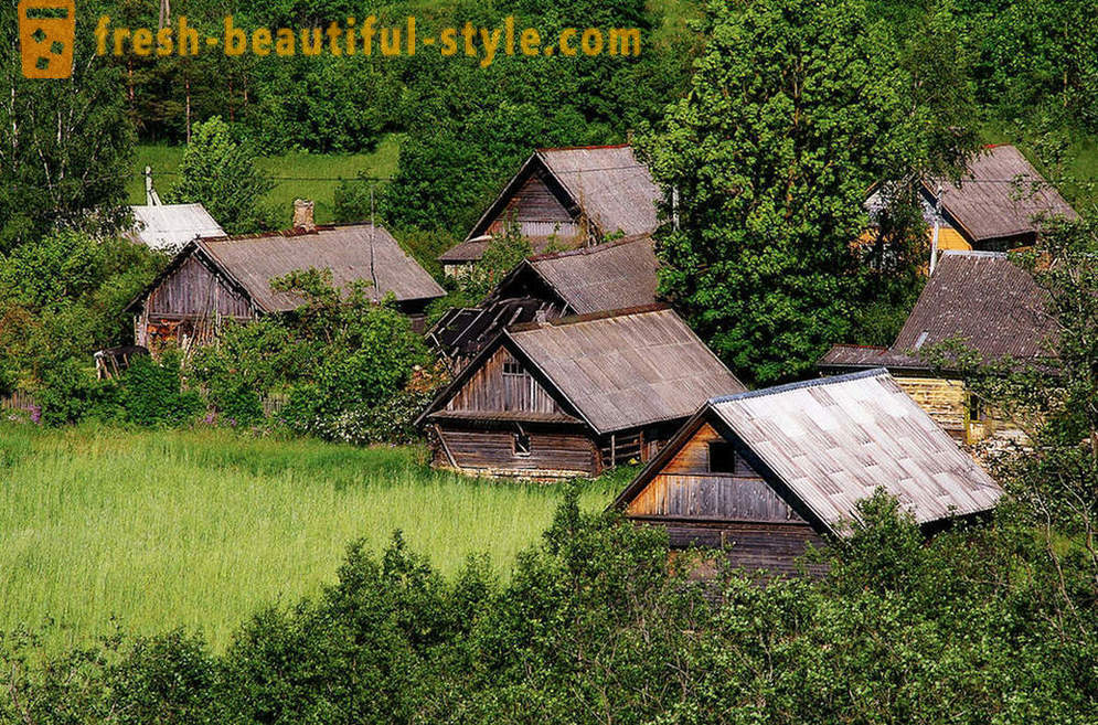 Η ομορφιά του κόσμου των κενών χωριά
