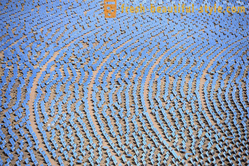 Πώς ηλιακή μονάδα παραγωγής ενέργειας στην μεγαλύτερη στον κόσμο