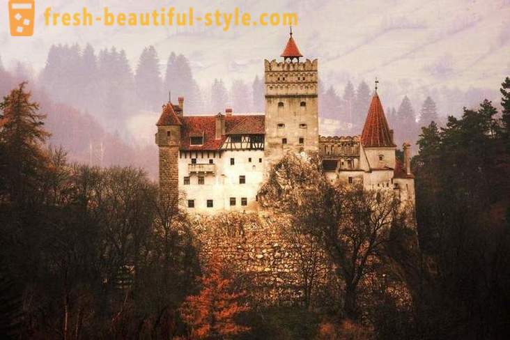 Κάστρο του Δράκουλα: επαγγελματική κάρτα Τρανσυλβανία
