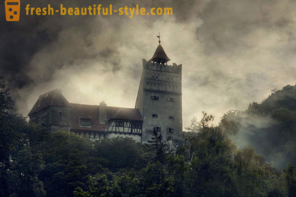 Κάστρο του Δράκουλα: επαγγελματική κάρτα Τρανσυλβανία