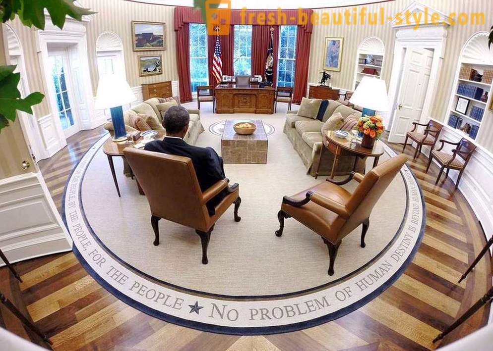 Μέσα από το Λευκό Οίκο - την επίσημη κατοικία του Προέδρου των ΗΠΑ