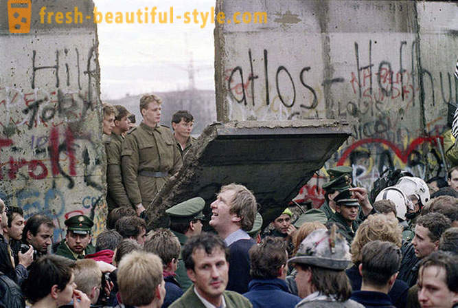 Η πτώση του Τείχους του Βερολίνου