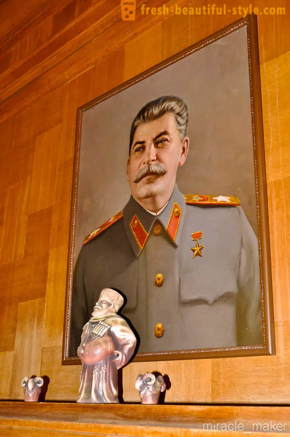 Ξενάγηση στο εξοχικό σπίτι του Στάλιν