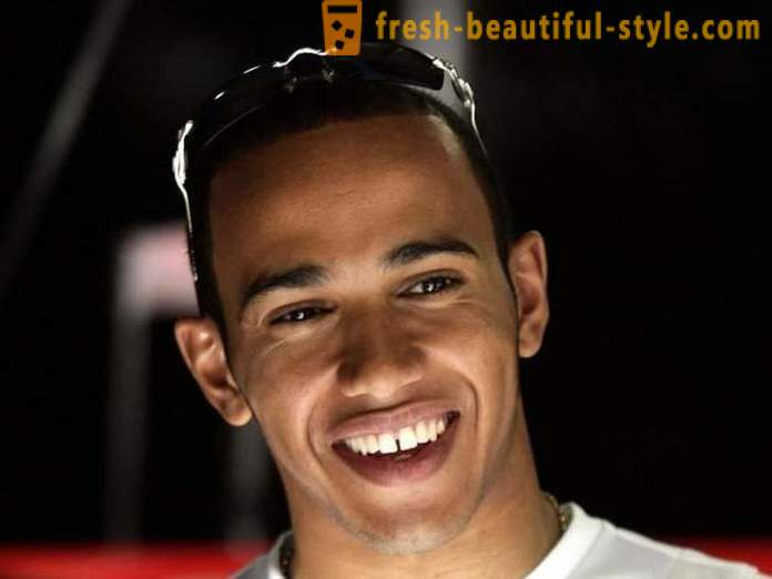 Lewis Hamilton: Η ιστορία της Ζωής