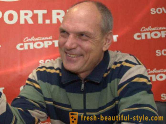 Αλέξανδρος Bubnov - ποδόσφαιρο αναλυτής, σχολιαστής και πούλμαν