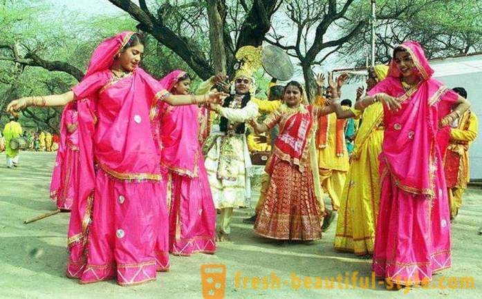 Ινδική φορεσιά. Παραδοσιακά ρούχα Ινδία